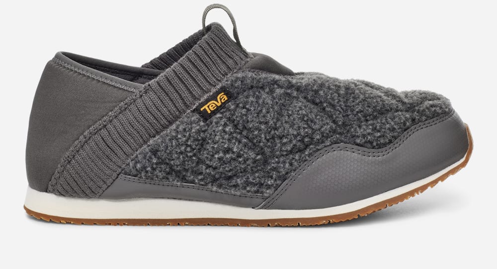 Dark Grey Teva ReEMBER FLEECE Men\'s Slip Ons | Ireland-5216